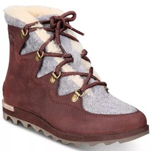 Sorel Women's Winter Boots - Burgundy and Gray